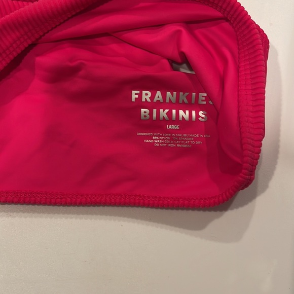 Frankie’s bikinis “Connor” top in rosewood - Picture 4 of 5